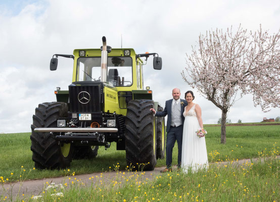 Hochzeit Waldachtal Hochzeitsfotograf Freudenstadt , Pfalzgrafenweiler bis Nagold besondere Hochzeitsbilder