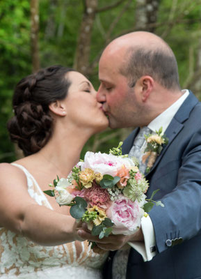Hochzeit Waldachtal Hochzeitsfotograf Freudenstadt , Pfalzgrafenweiler bis Nagold besondere Hochzeitsbilder