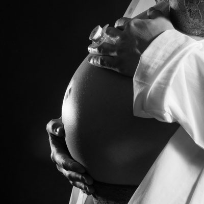 besondere Babybauchbilder Pfalzgrafenweiler