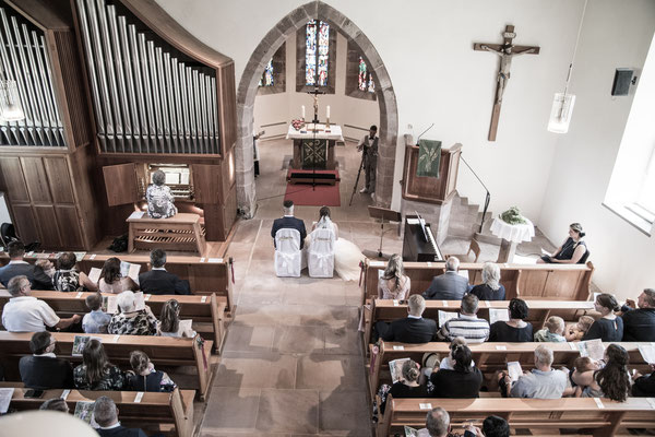 Hochzeitsreportage Kirche  Hochzeitsreportage Nähe Freudenstadt