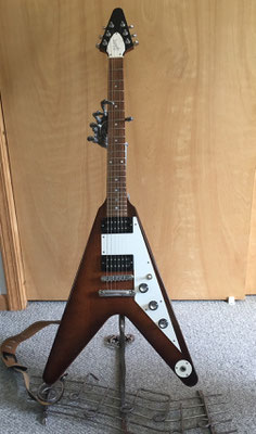 A Gibson Flying V is a perfect fit. 