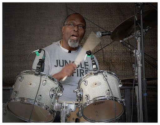 Sam Kelly   Streetlive Leverkusen 2017