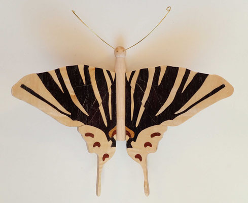 Papillon - modèle Flambé - marqueterie