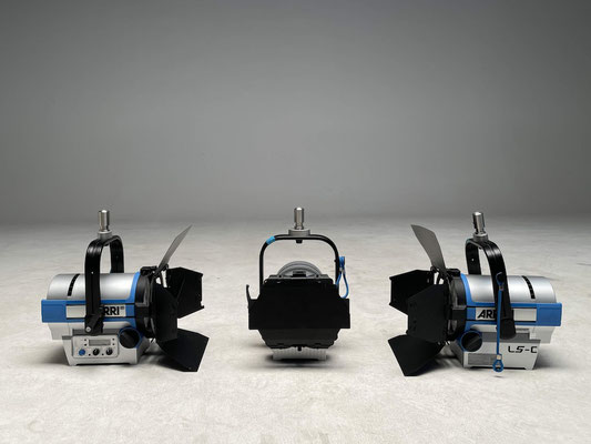 Pre-Owned / Used Lighting - Puhlmann Cine - Puhlmann Cine Pre-Owned / Used Lighting - Puhlmann Cine - Puhlmann Cine