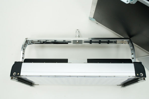 Puhlmann Cine - Creamsource Vortex 8 Lighting Set