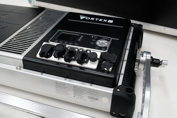 Puhlmann Cine - Creamsource Vortex 8 Lighting Set