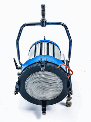 Puhlmann Cine - PC.15.5251 - ARRI SUN 4kW/2.5kW HMI Par Lighting Set