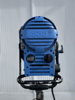 Puhlmann Cine - ARRI M18 Lighting Set