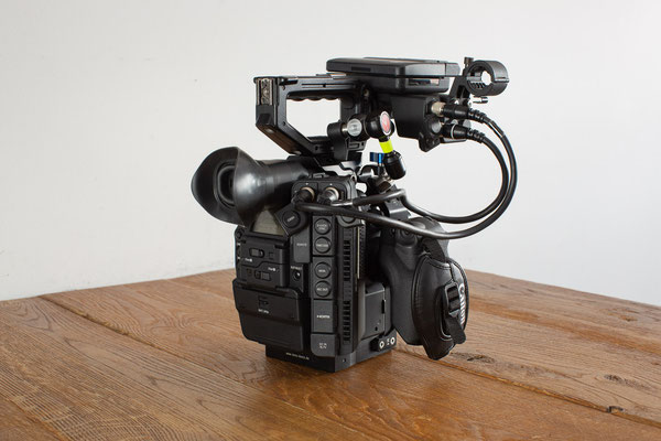 Puhlmann Cine - Canon EOS C300 MKII Digital Camera Set