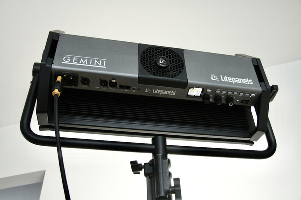 puhlmann.tv - Litepanels Gemini 2x1 Lighting Set