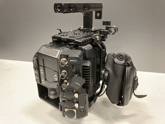 Puhlmann Cine - Canon C300 MK III Digital Camera Set w/ EU-V2 Expansion
