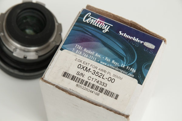 Puhlmann Cine - Schneider Century 35mm 2x Extender ARRI PL MKII