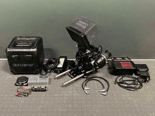 PC.15.5604 - RED Epic-W Helium 8K S35 Digital Camera Set