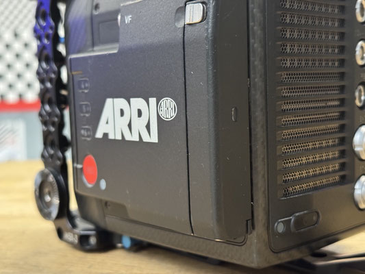 Puhlmann Cine - PC.15.5325 - ARRI Alexa Mini LF Digital Camera Set