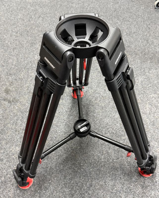 Puhlmann Cine - O'Connor 2560 Fluid Head and Tripod set