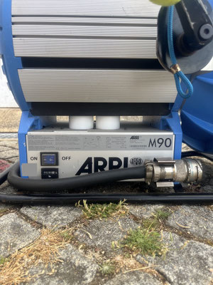 puhlmann.tv - ARRI M90 Lighting Set