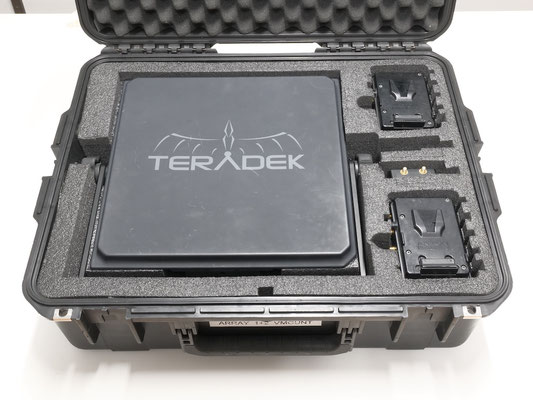 puhlmann.tv - Teradek Bolt 3000 1:3 TX/RX Kit with Antenna Array