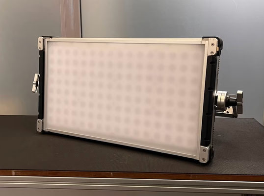 Puhlmann Cine - Creamsource Vortex 8 LED Light Set