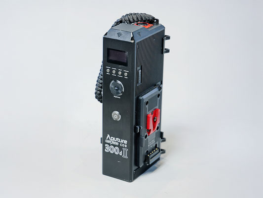 Puhlmann Cine - Aputure LS C300d MKII Lighting Set