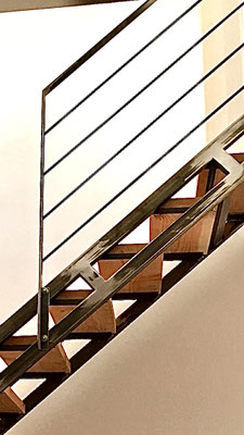 escalier acier-bois