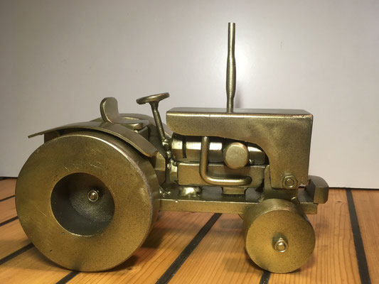sculpture tracteur