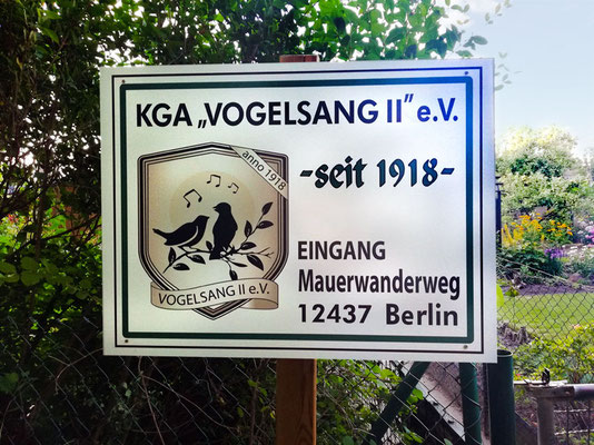 1b) 5 neue Eingangsschilder 