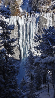 Vu d'en face - Glacenost / Directe de gauche / Cascade de Glace / Haute-Maurienne