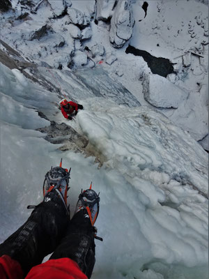 Sylvain dans L1 - Glacenost / Sarret-c't-un Jeu / Cascade de Glace / Haute-Maurienne