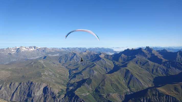 La plus belle façon de descendre! Guide de haute montagne - Traversée de la Meije - Parapente
