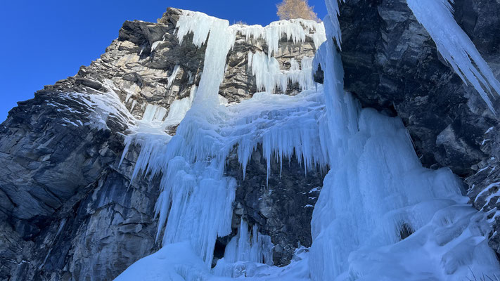 RéBruyant - Guide de Haute Montagne - Cascade de glace