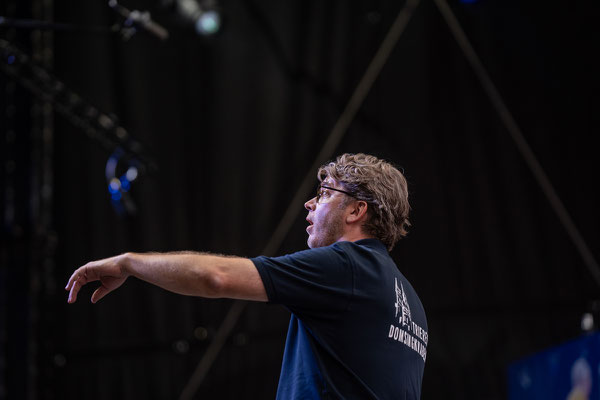 Bühne, Chorleiter, Konzert, Moderator, Konzertfotografie, Eventfotgrafie,  Die Bildermacherin, Franziska Siedler