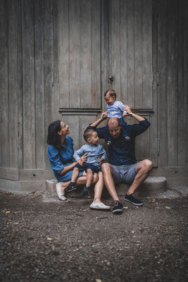Familyshooting, Familienfotoshooting, Familienfotografin, Fotoshooting mit Kindern, Amalienburg, Schlosspark Nymphenburg