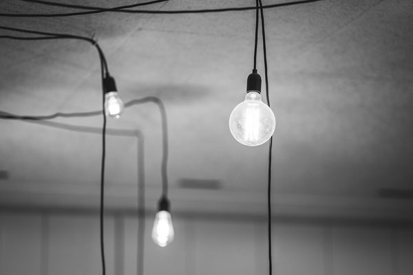 Firmenfeier, Licht, La,pen, Glühbirne, Party, eventfotografin