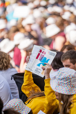 Event, Veranstaltung, Jugendchor, bunt, Menschenmasse, Die Bildermacherin, Franziska Siedler