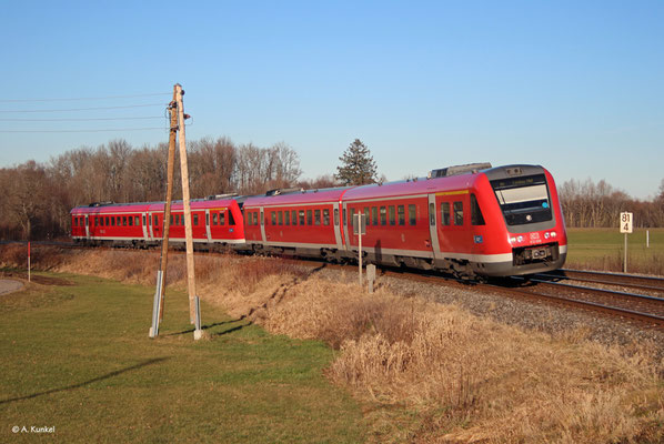 612 058 und 612 099 (?) fahren am 2. Januar 2020 als RE 3687/3987 nach Oberstdorf bzw. Lindau, hier in Stein.