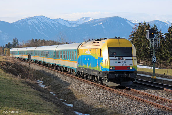 223 013 vor ALX 84105 am 03. März 2019 bei Waltenhofen.