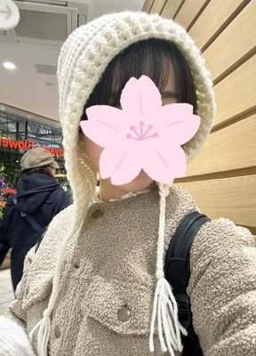 かわいいボンネット