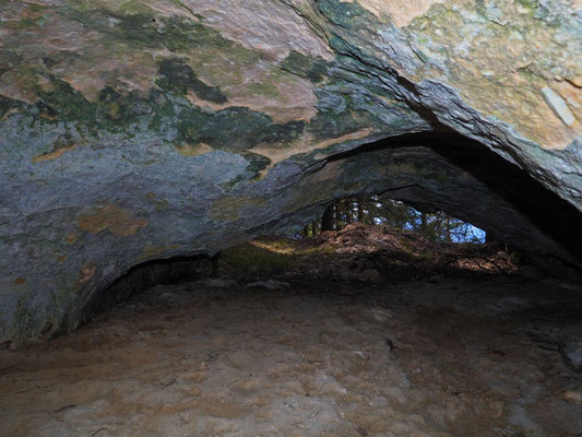 Grotta Sopra Cassin