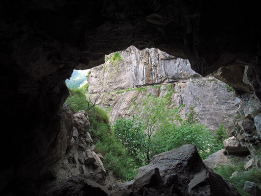 TI 384 Grotta delle Brecce II, ingresso dall'interno