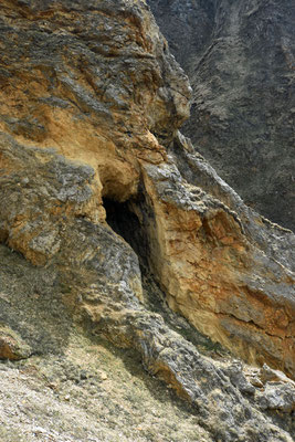 TI 386 Grotta Cavalasca I, ingresso