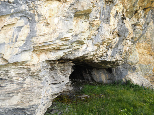 Grotta delle Vulve: ingresso