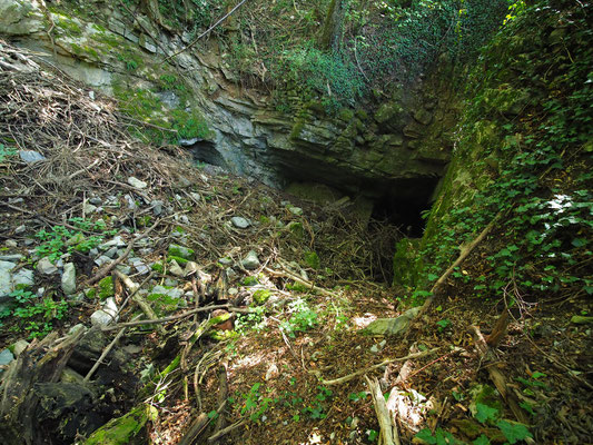 TI 106 Grotta alla Cava Caverzasio