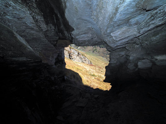 La Russa 2, interno