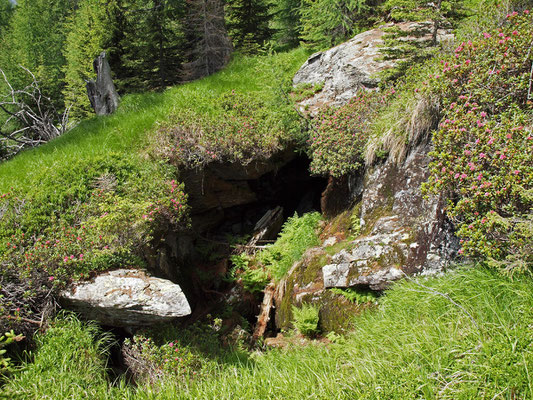 TI 314 Grotta Sopra la Rovina, ingresso