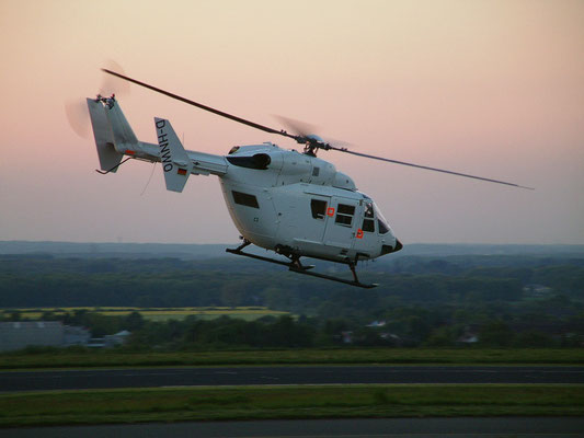 BK117C-1 Eurocopter Abendstimmung