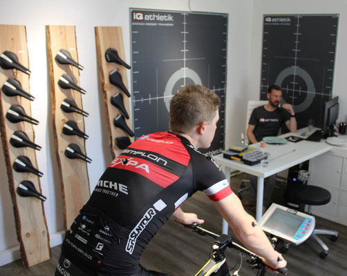 Bikefitting  im Trainingsinstitut iQ athletik