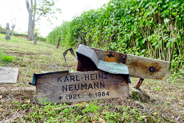 alter Friedhof des Landesalters- und Pflegeheims in Heidesheim