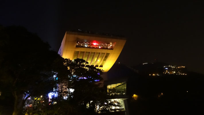 Die Ausschtsplatform auf dem Victoria Peak