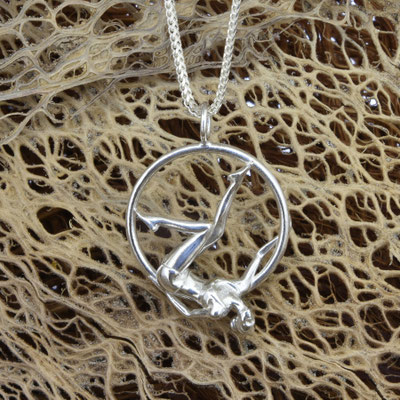 - Lovis  - Anhänger ohne Kette 180.- Bingokette 99.-