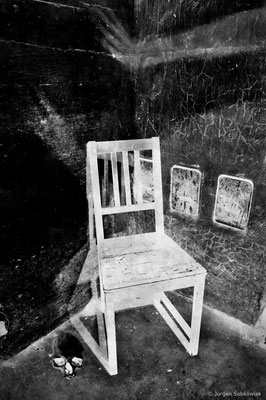 Der weiße Stuhl, 2016, Barytdruck, 26.8 x 17.9 cm
